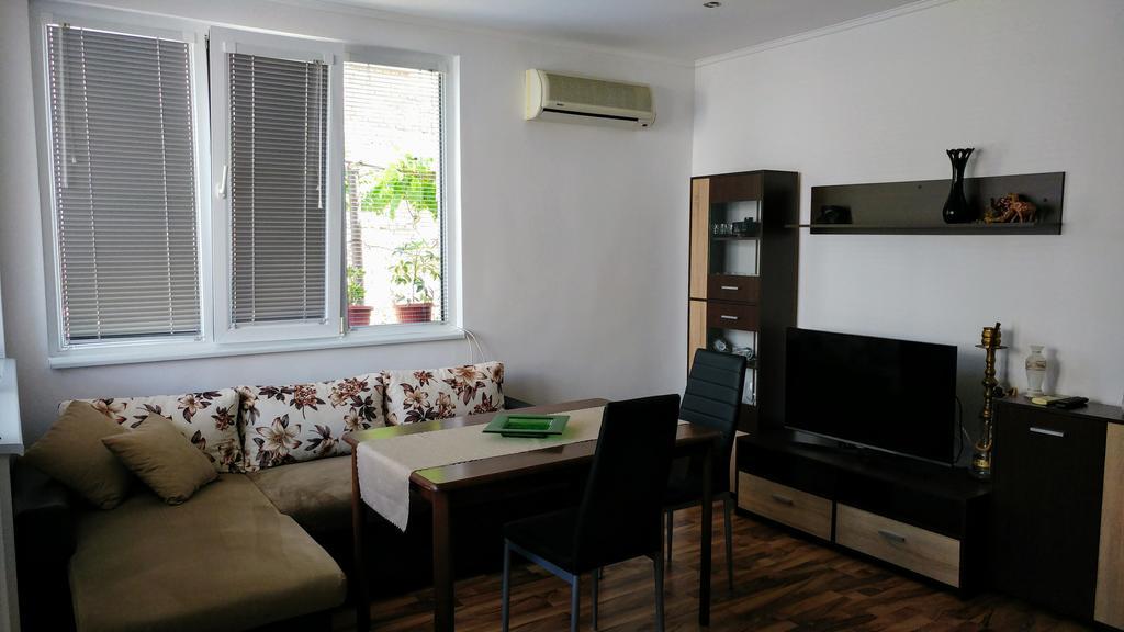 Single Apartment Elit Černomorec Exteriér fotografie